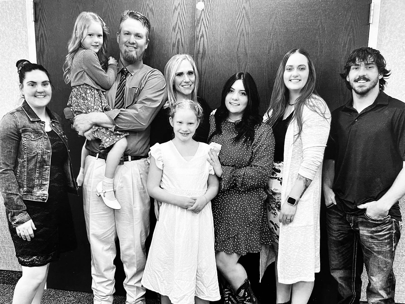 The whole family together, the grown kids included